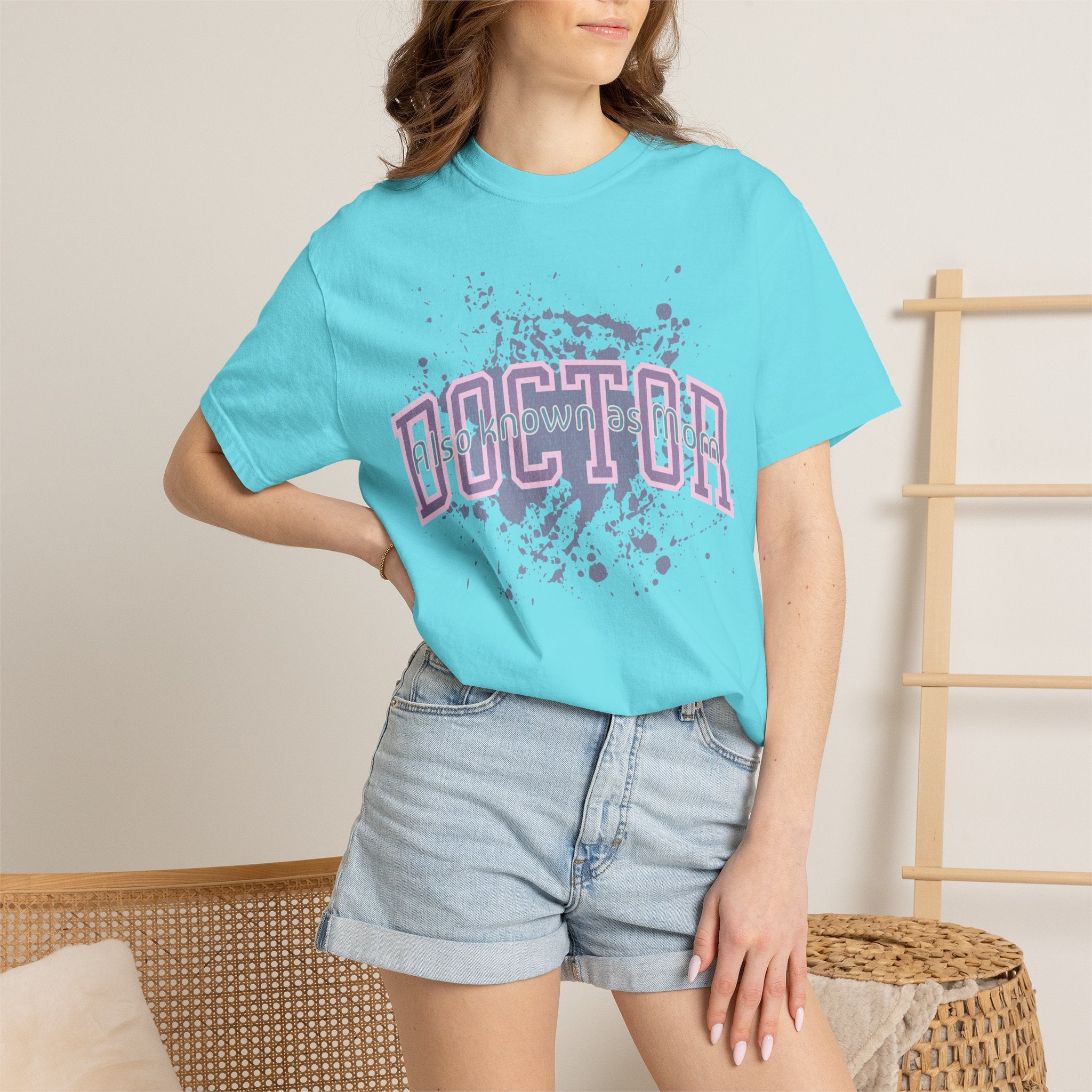 Doctor Also Known As Mom Textured T-Shirt — Retro Pink & Purple Splatter Medical Shirt