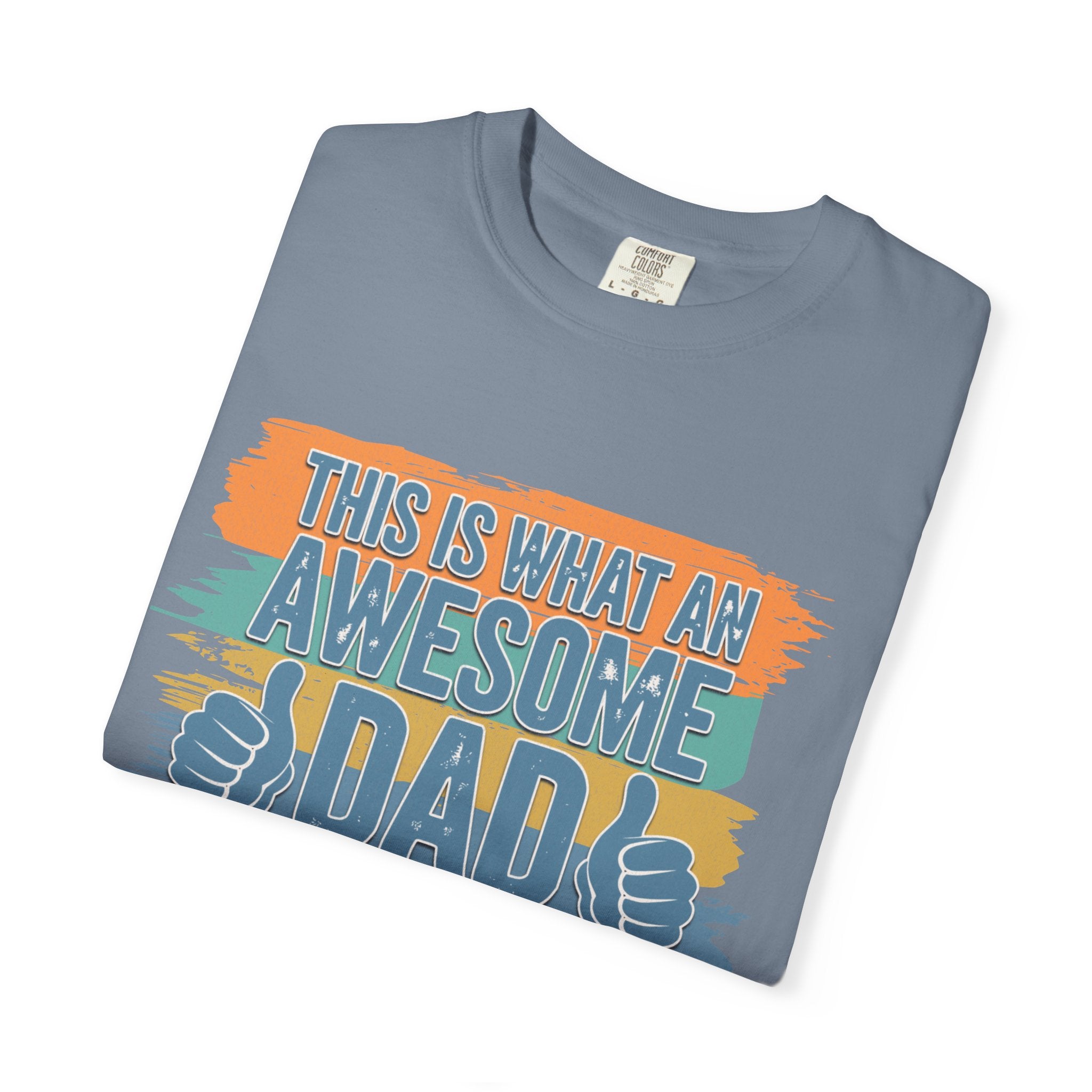 Textured Awesome Dad T-Shirt – "This Is What An Awesome Dad Looks Like" Fathers Day Tee