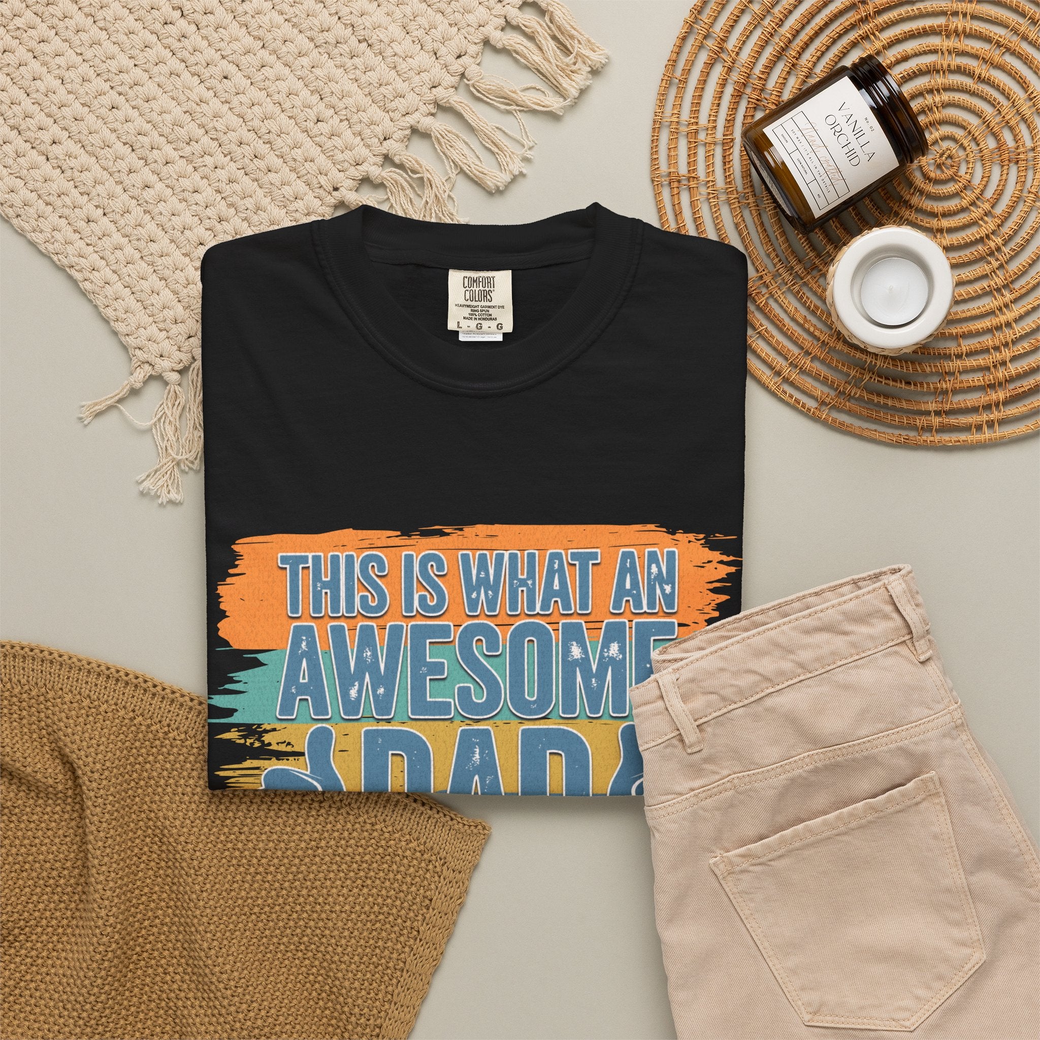 Textured Awesome Dad T-Shirt – "This Is What An Awesome Dad Looks Like" Fathers Day Tee