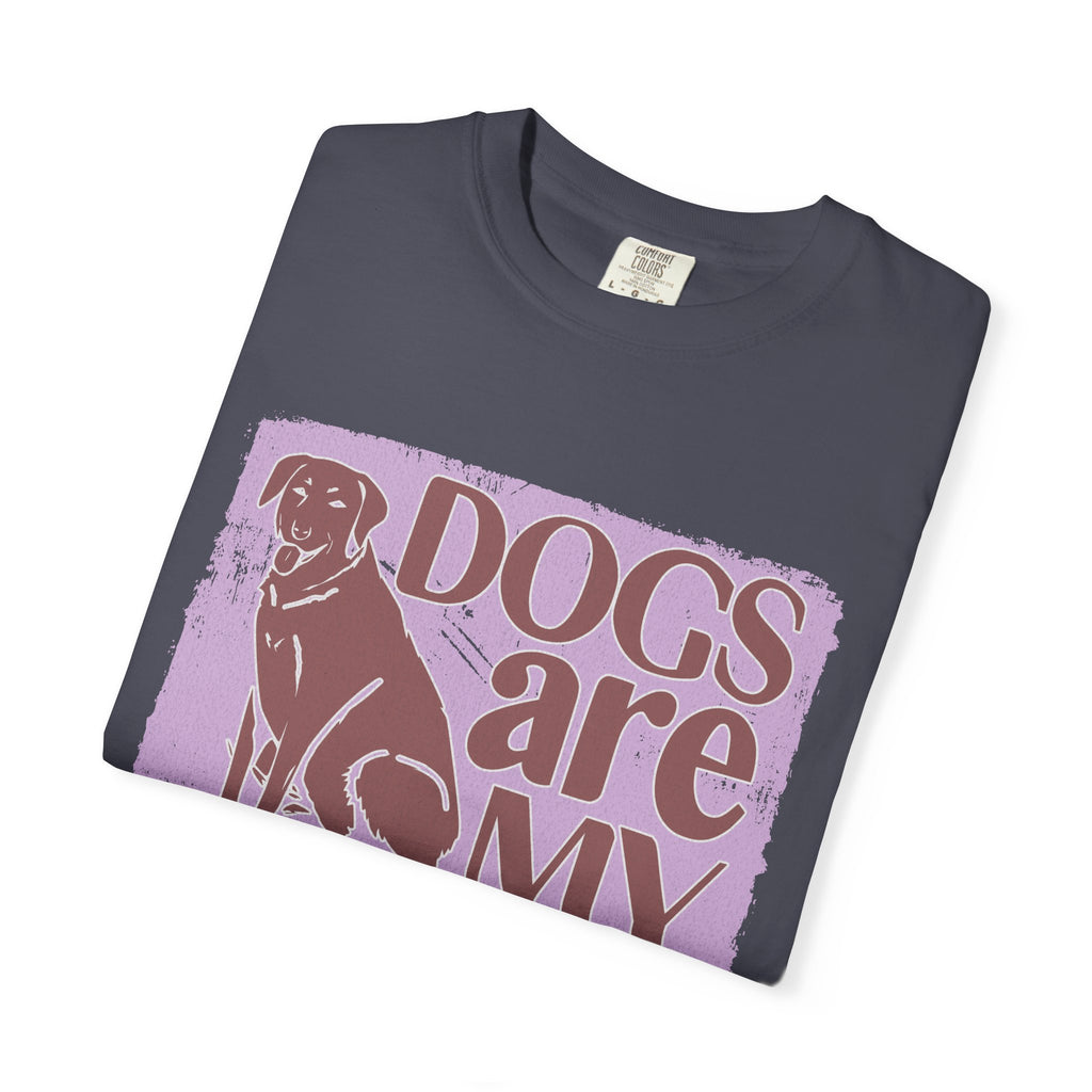 Textured Dogs Are My Favorite People T-Shirt – Retro Paw Print Dog Lover Tee