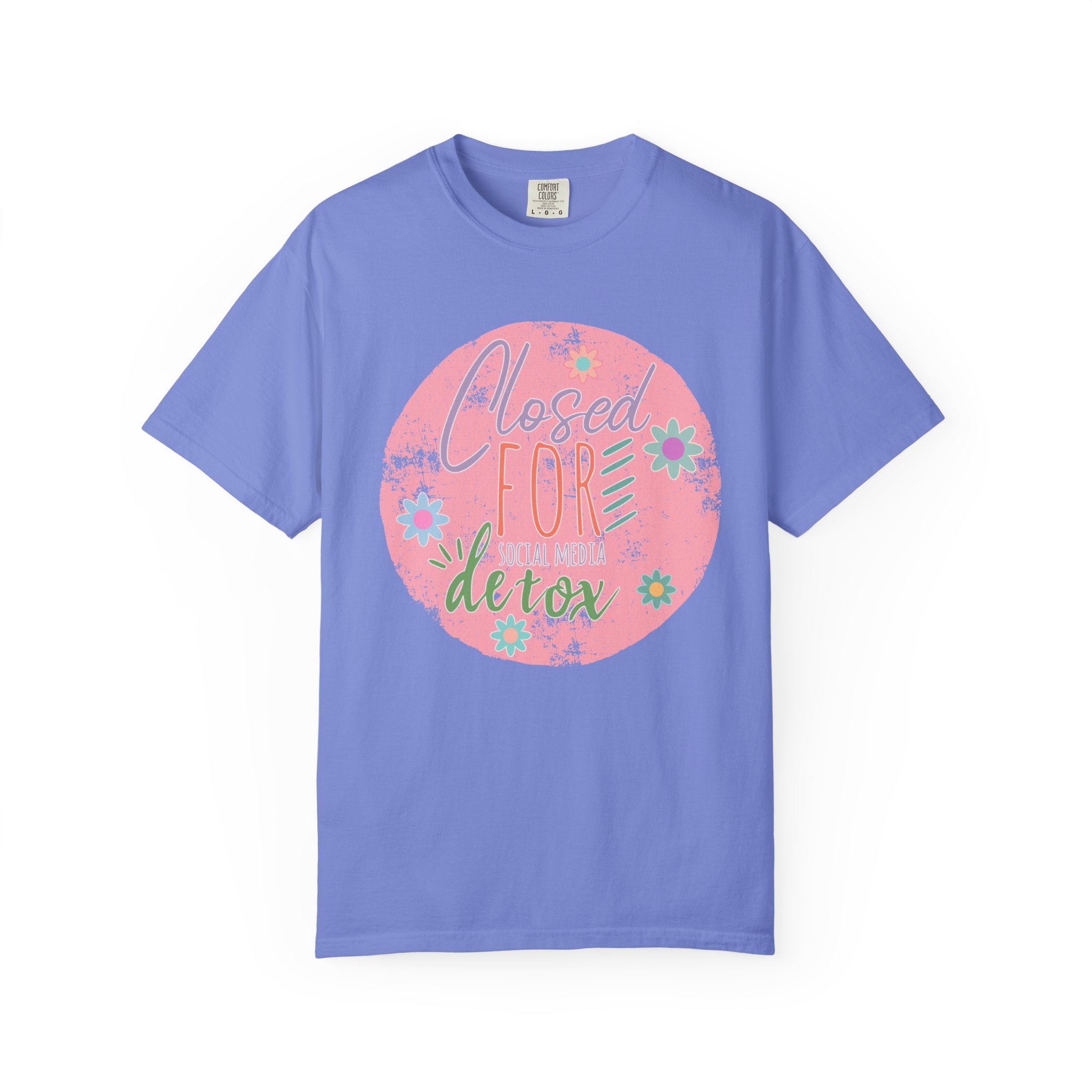 Closed For Detox Textured T‑Shirt — Cute Floral Wellness Tee