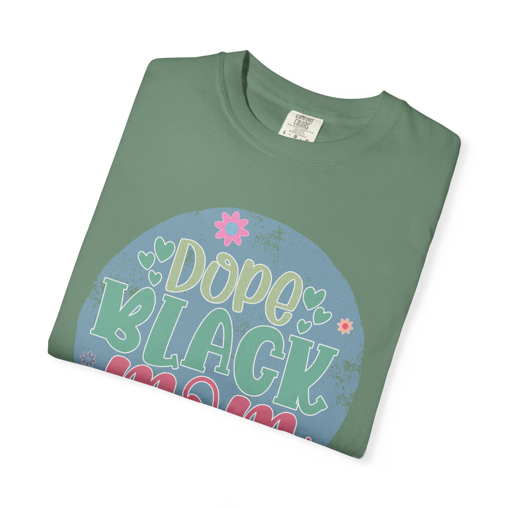 Dope Black Mom Textured T-Shirt — Floral Retro Circle Graphic Tee for Mothers