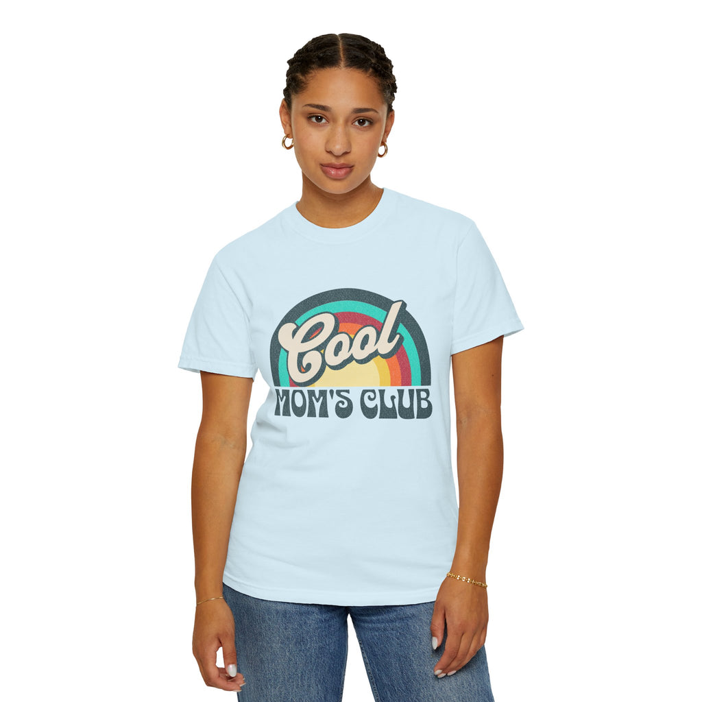 Cool Moms Club Textured T-shirt | Retro Cool Moms Club Rainbow
