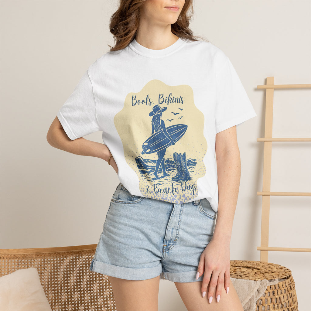 Textured Surf Vibes T-Shirt — 'Beach, Bikinis & Beach Days' Vintage Surf Graphic