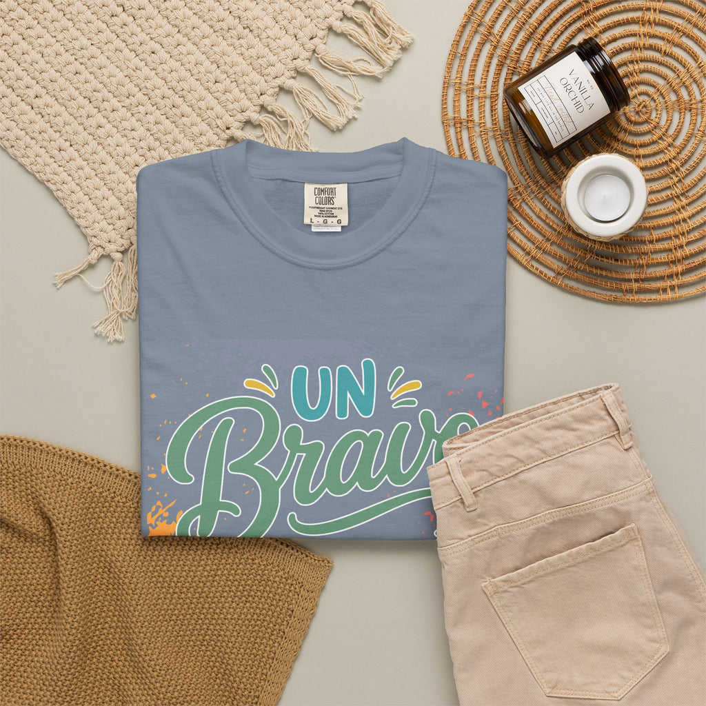 On Bravo Para Papá Textured T-Shirt — Colorful Father’s Day Spanish Dad Tee
