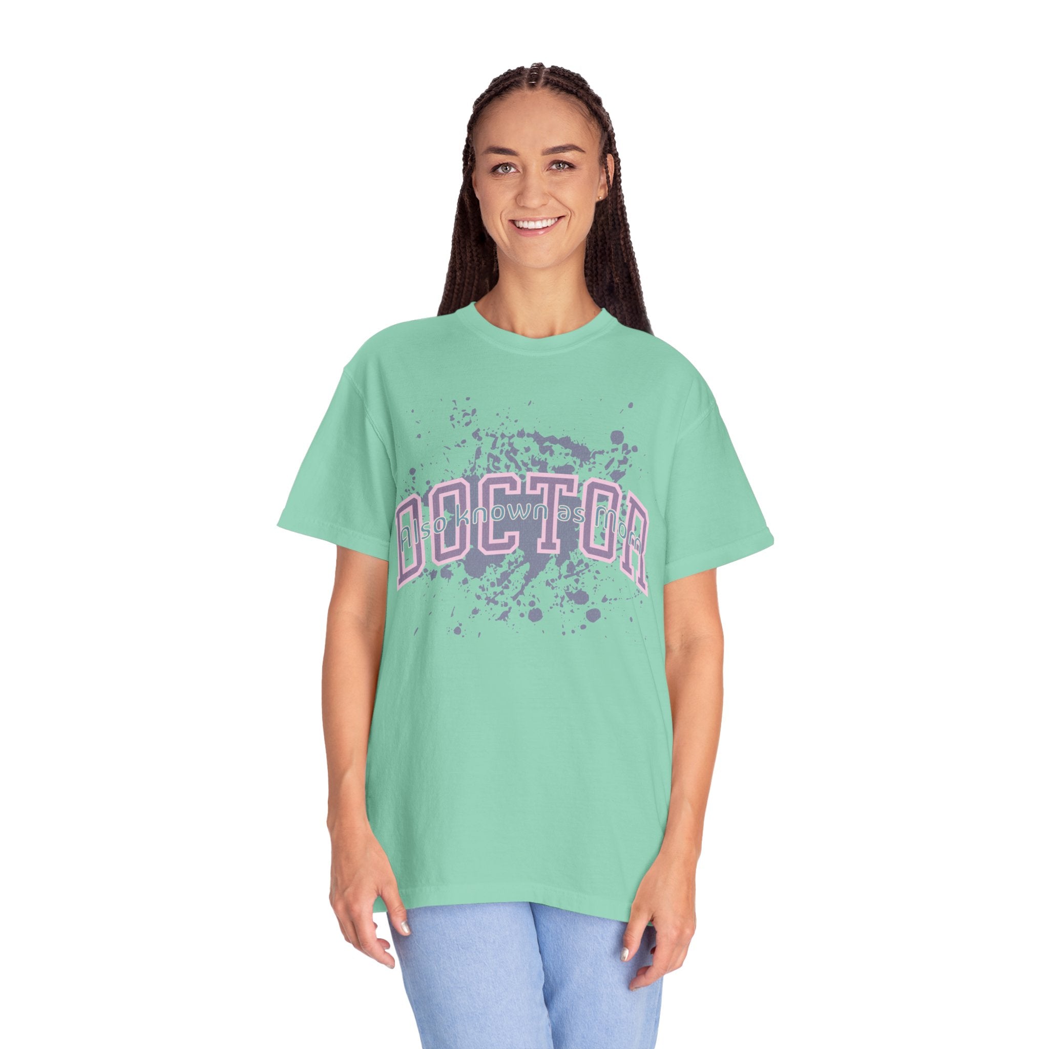 Doctor Also Known As Mom Textured T-Shirt — Retro Pink & Purple Splatter Medical Shirt