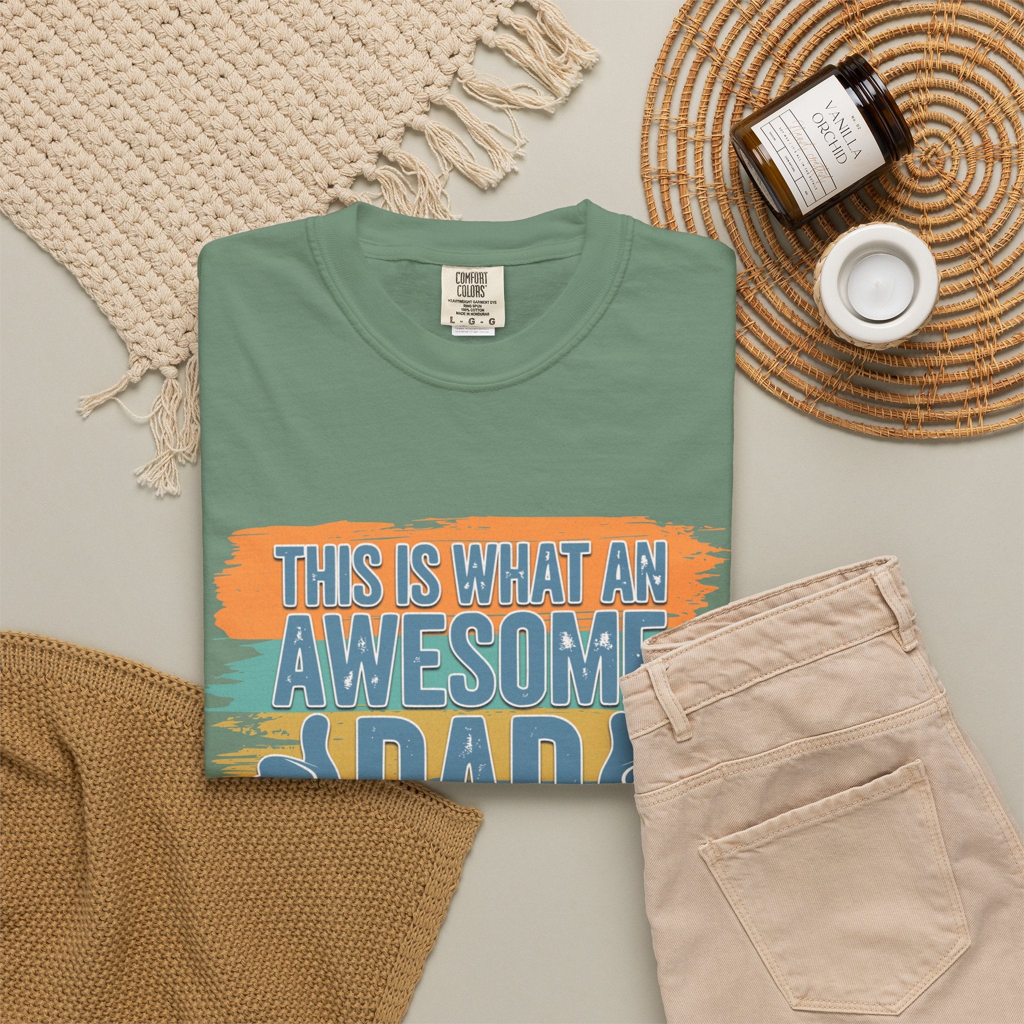 Textured Awesome Dad T-Shirt – "This Is What An Awesome Dad Looks Like" Fathers Day Tee