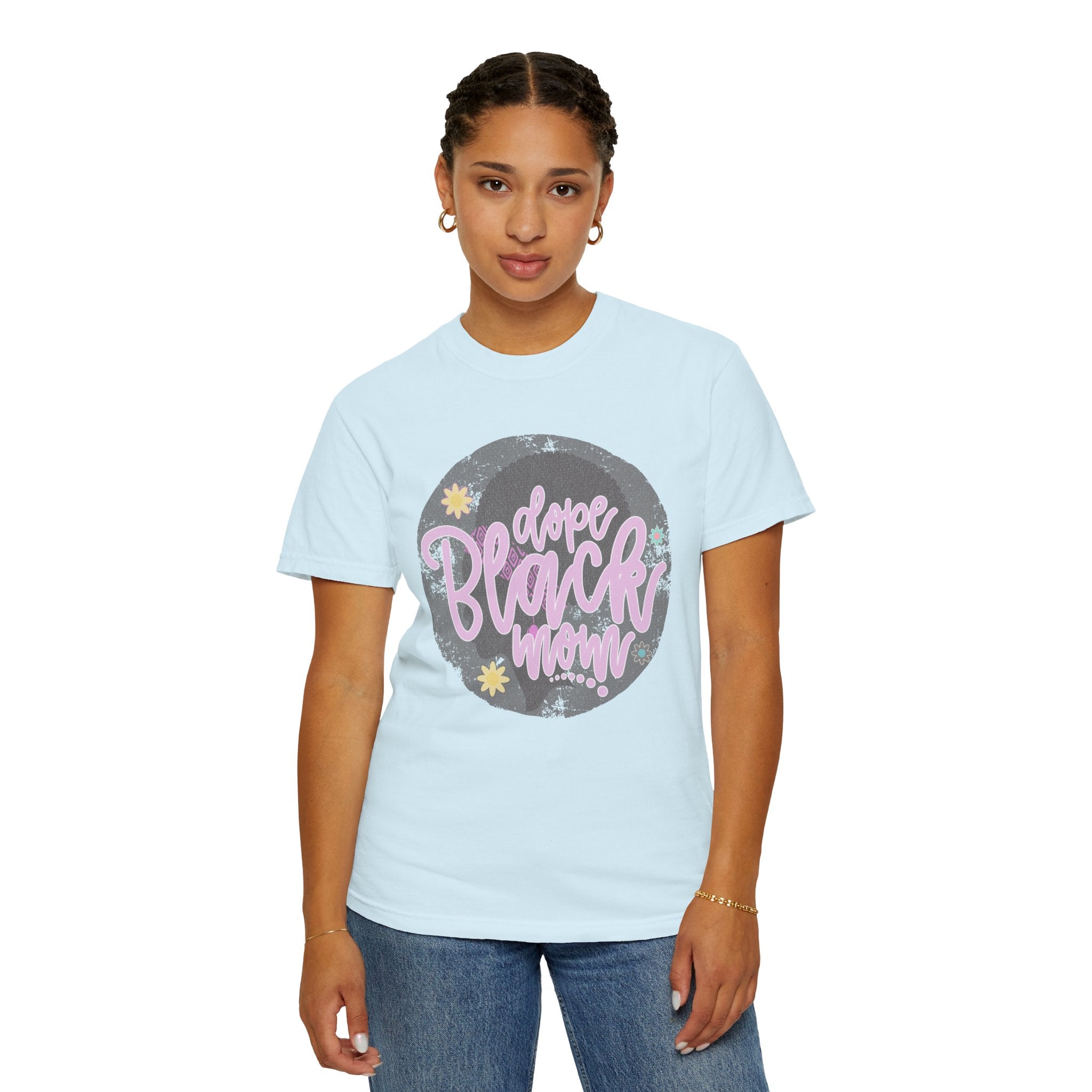 Dope Black Mom Textured  T-Shirt — Retro Script Graphic Tee for Proud Moms