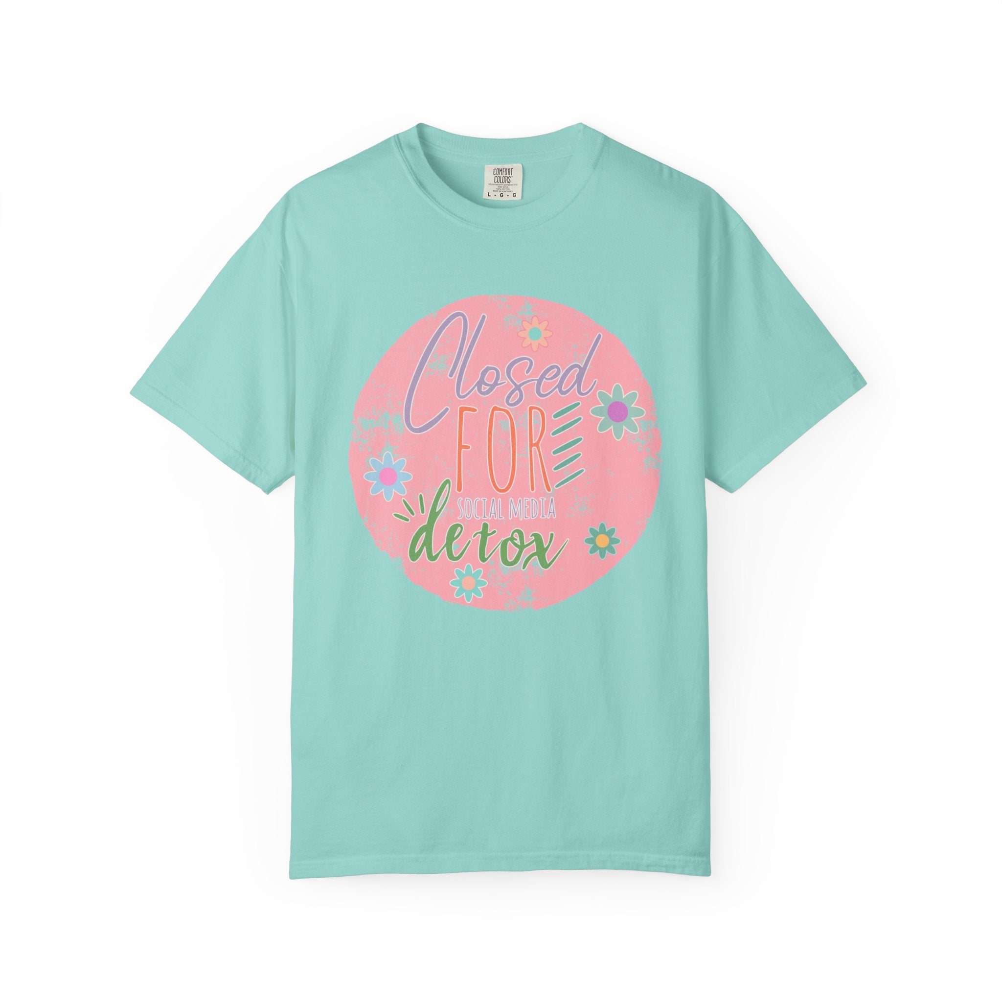 Closed For Detox Textured T‑Shirt — Cute Floral Wellness Tee
