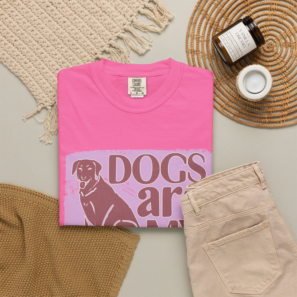 Textured Dogs Are My Favorite People T-Shirt – Retro Paw Print Dog Lover Tee