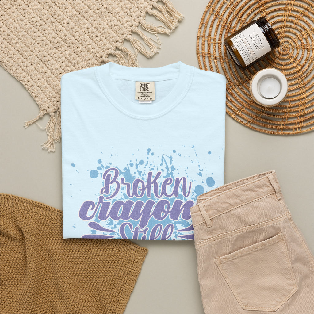 Broken Crayons Still Color  Textured T-Shirt — Inspirational Art Quote Tee