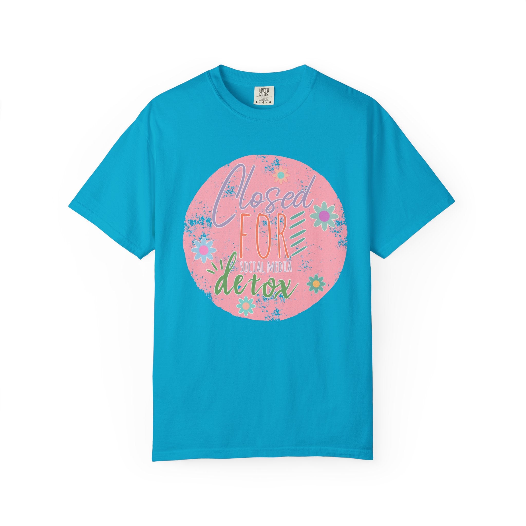 Closed For Detox Textured T‑Shirt — Cute Floral Wellness Tee