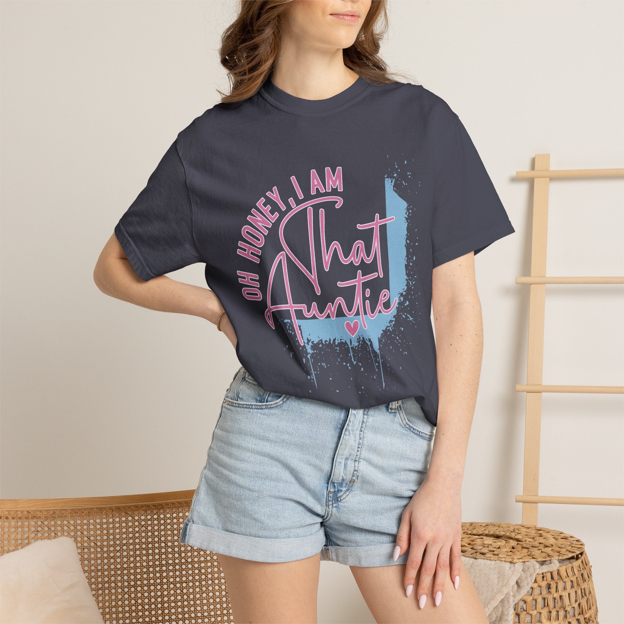 That Auntie Textured T-Shirt - "Oh Honey, I Am That Auntie" Graphic Tee