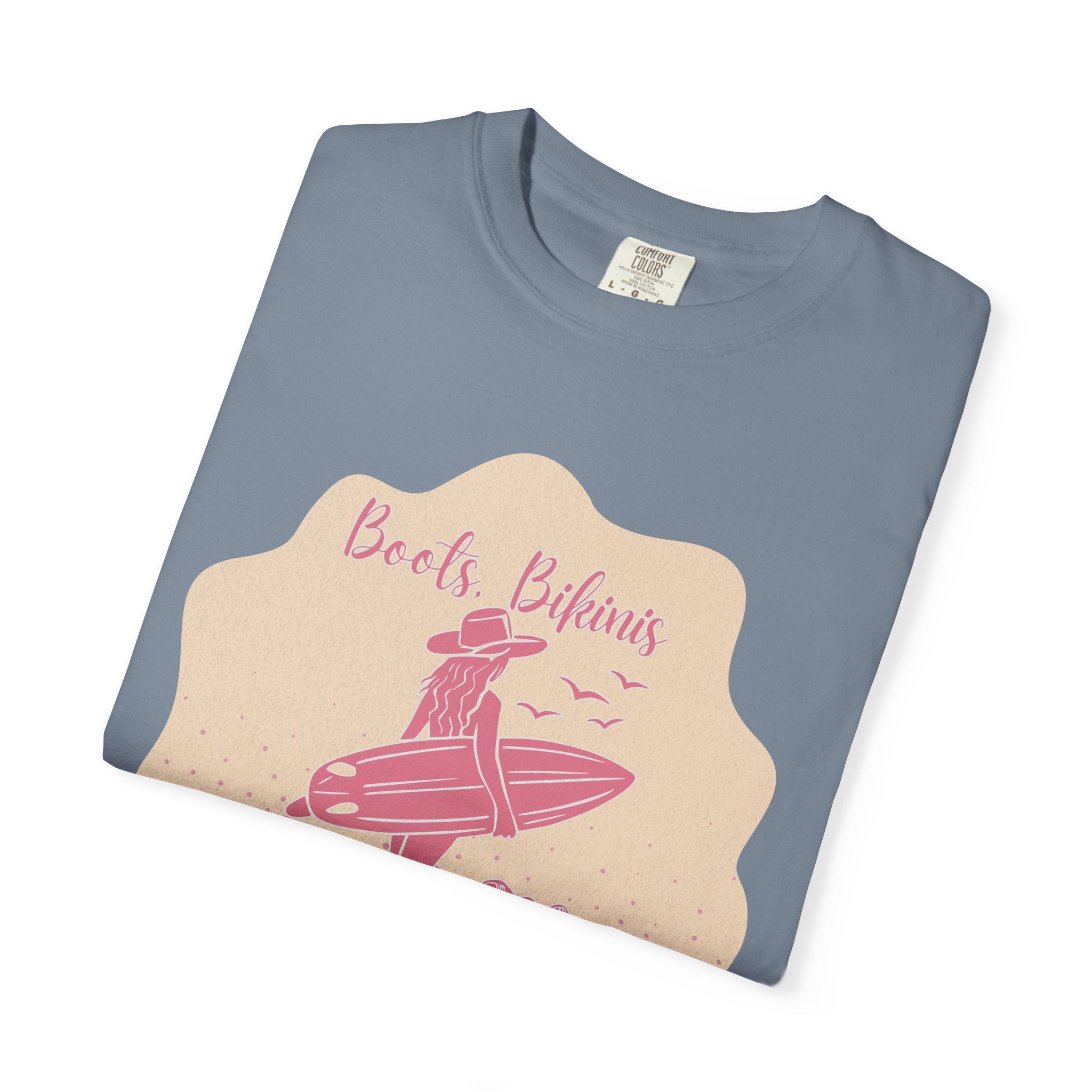 Textured Surf Beach Vintage T-Shirt — 'Beach Bums & Good Vibes' Retro Surf Graphic