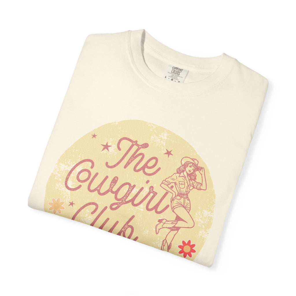The Cowgirl Club Graphic T-Shirt — Retro Western Textured Tee