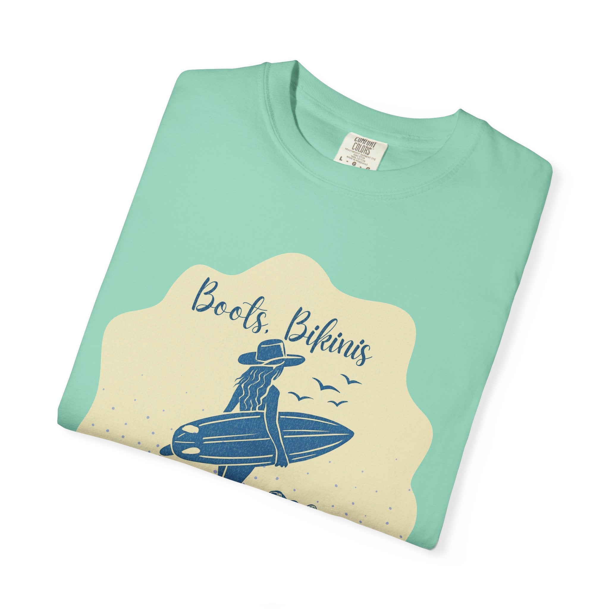 Textured Surf Vibes T-Shirt — 'Beach, Bikinis & Beach Days' Vintage Surf Graphic