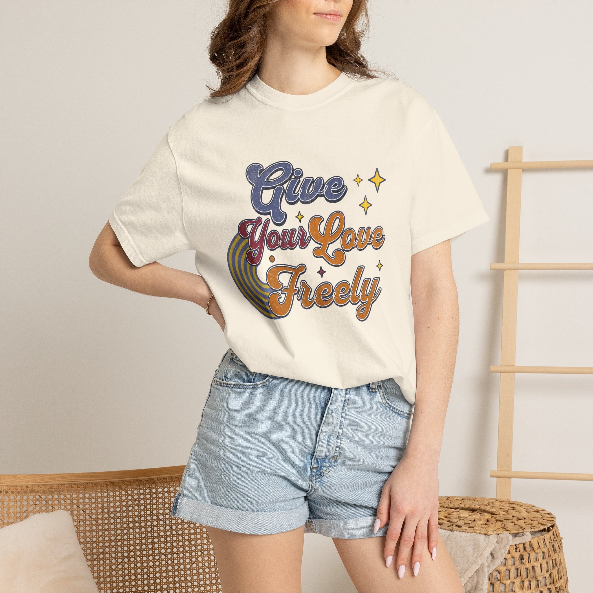 Textured Give Your Love Freely Retro Graphic T-Shirt