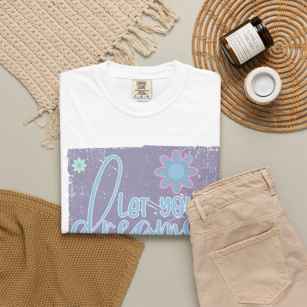 Textured Dream Big Floral T-Shirt — "Live Your Dreams" Inspirational Graphic Tee