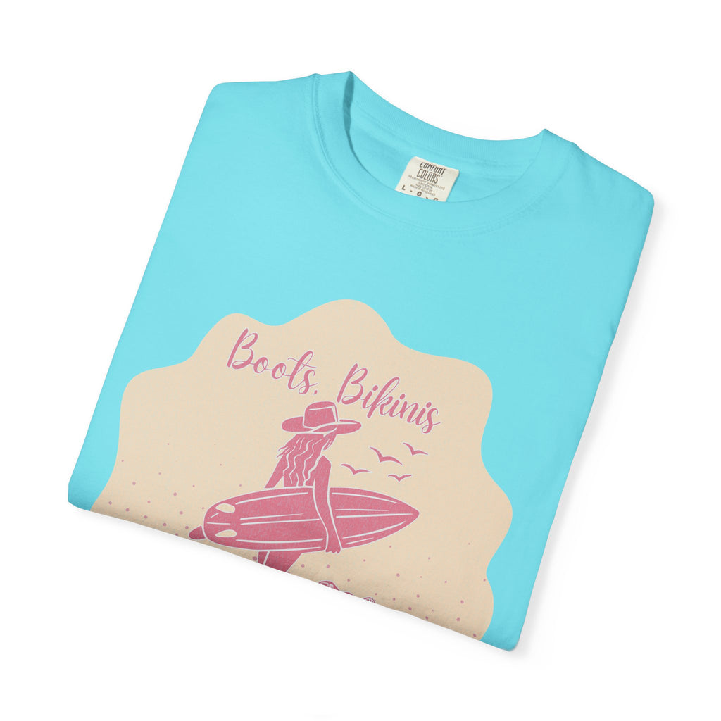 Textured Surf Beach Vintage T-Shirt — 'Beach Bums & Good Vibes' Retro Surf Graphic