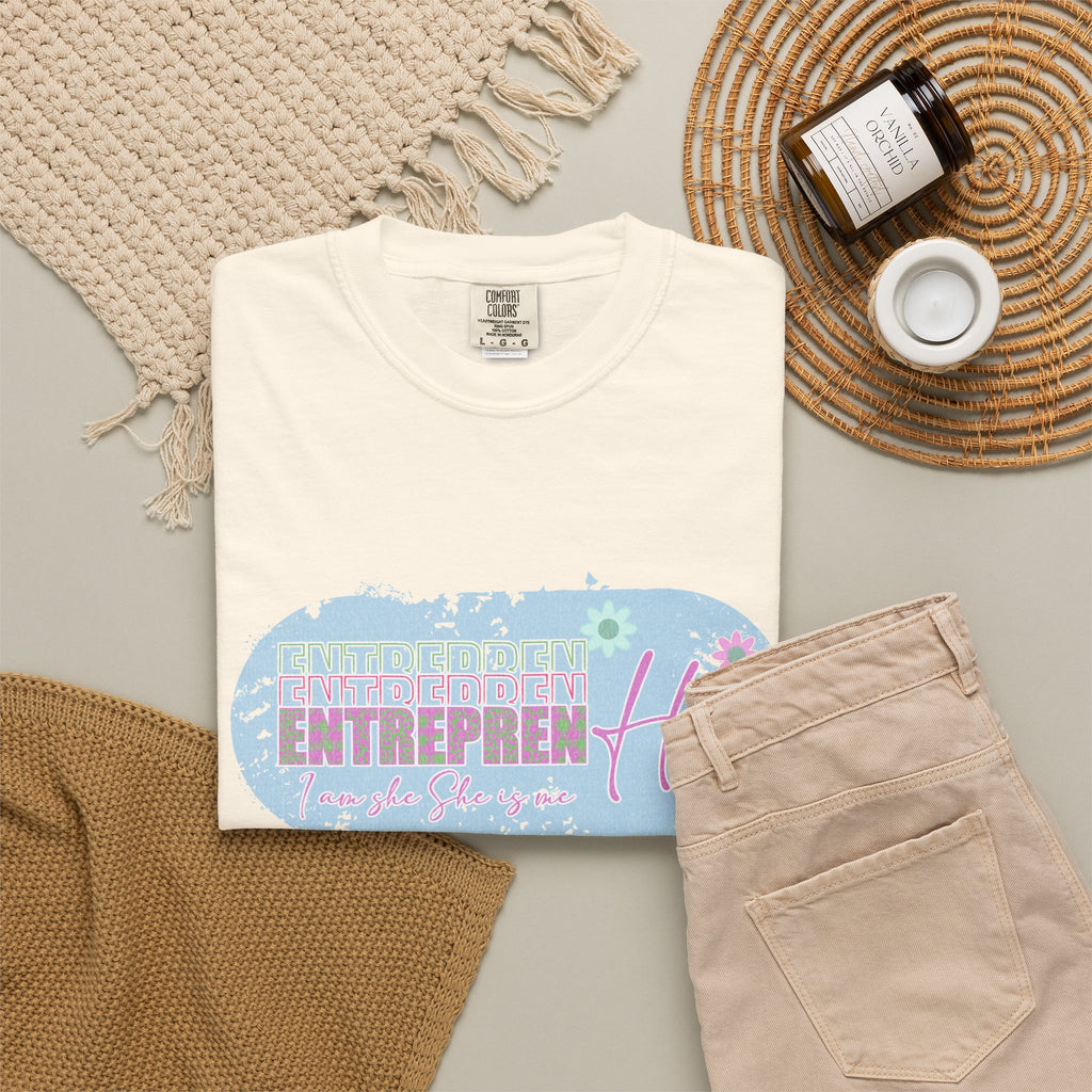 Entrepreneur Mom Floral Textured Tee — 'EntreprenHer' Graphic T-Shirt