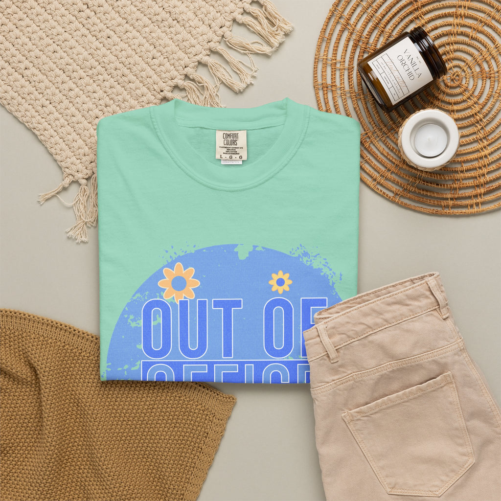Out of Office Textured T-Shirt — Retro Floral Vacation Tee