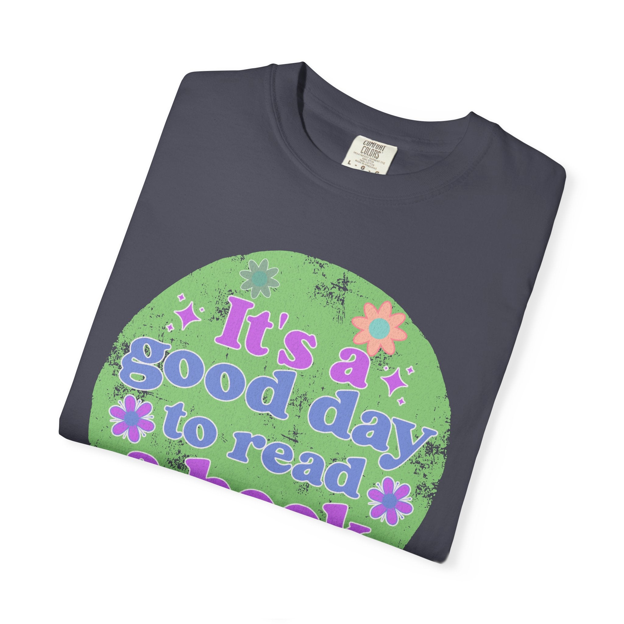 It's a Good Day to Read a Book Textured T-Shirt