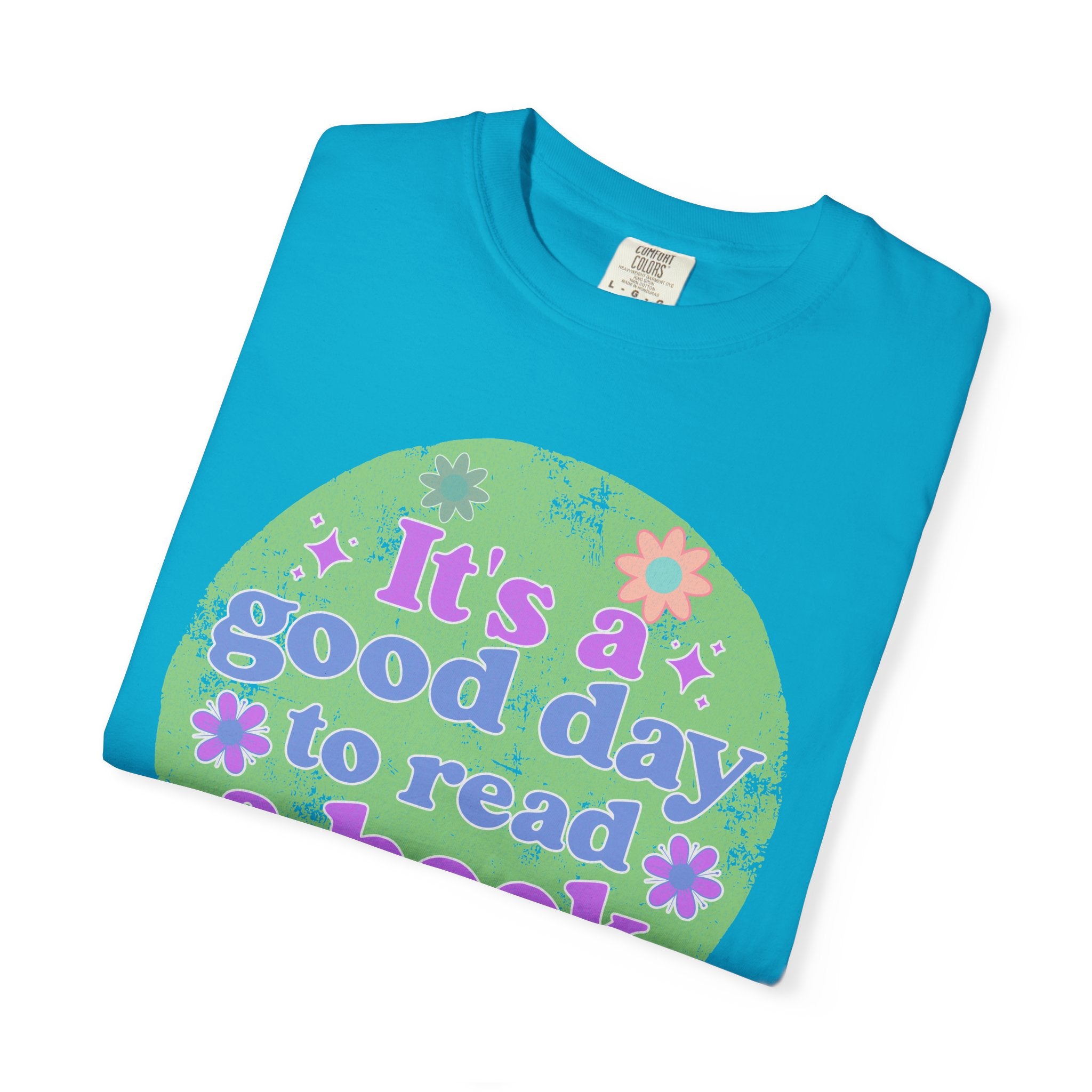 It's a Good Day to Read a Book Textured T-Shirt