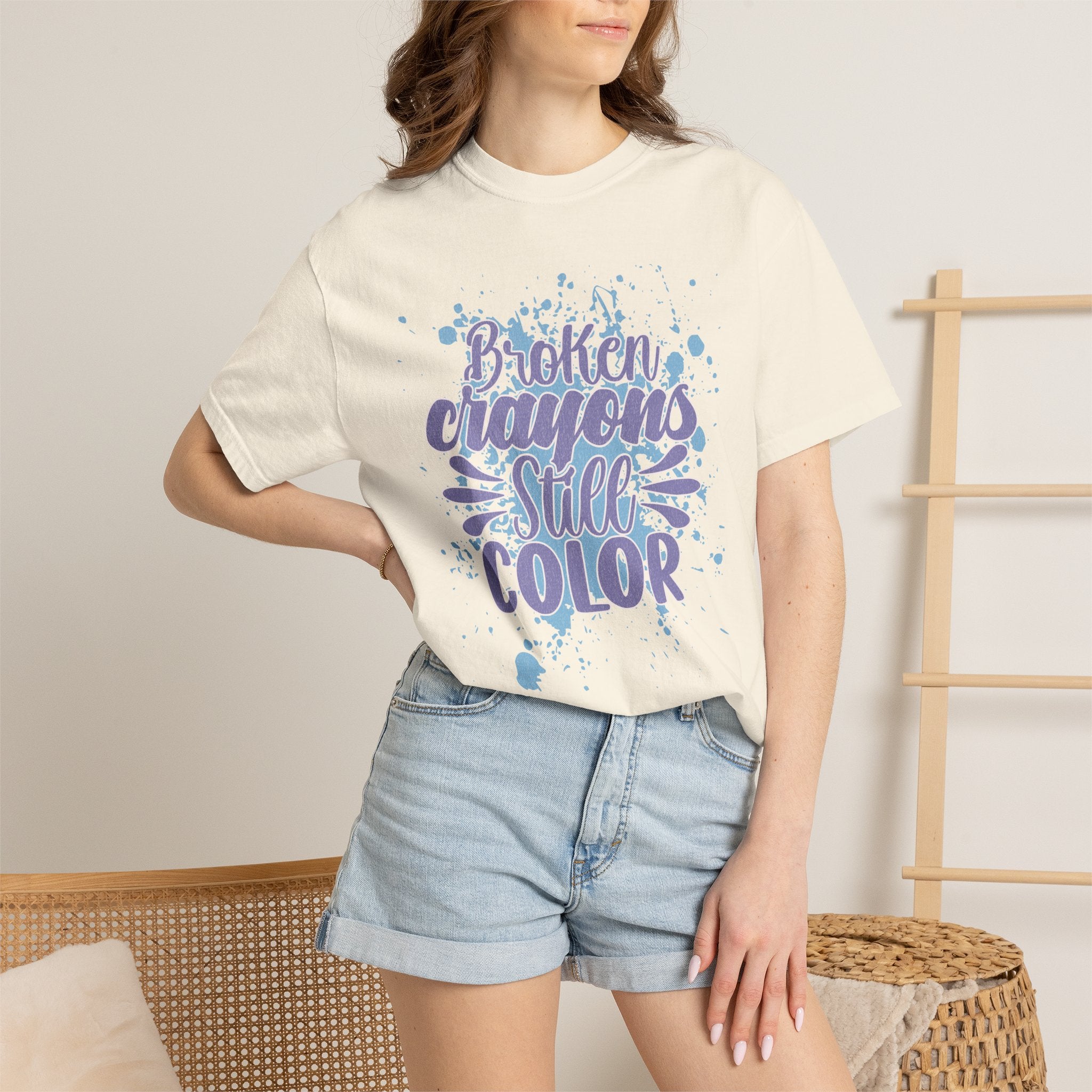 Broken Crayons Still Color  Textured T-Shirt — Inspirational Art Quote Tee