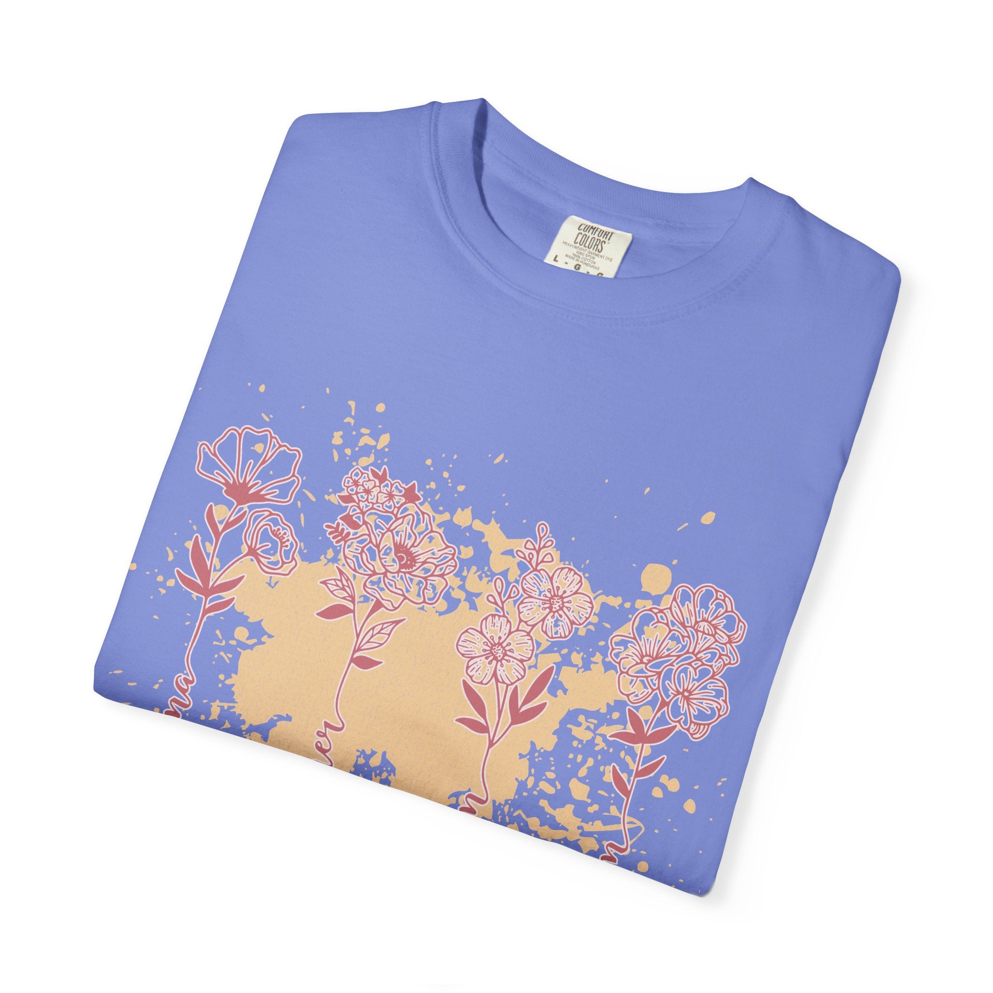 Floral Mama Textured Tee — Mothers Day Garden Blossom T-Shirt