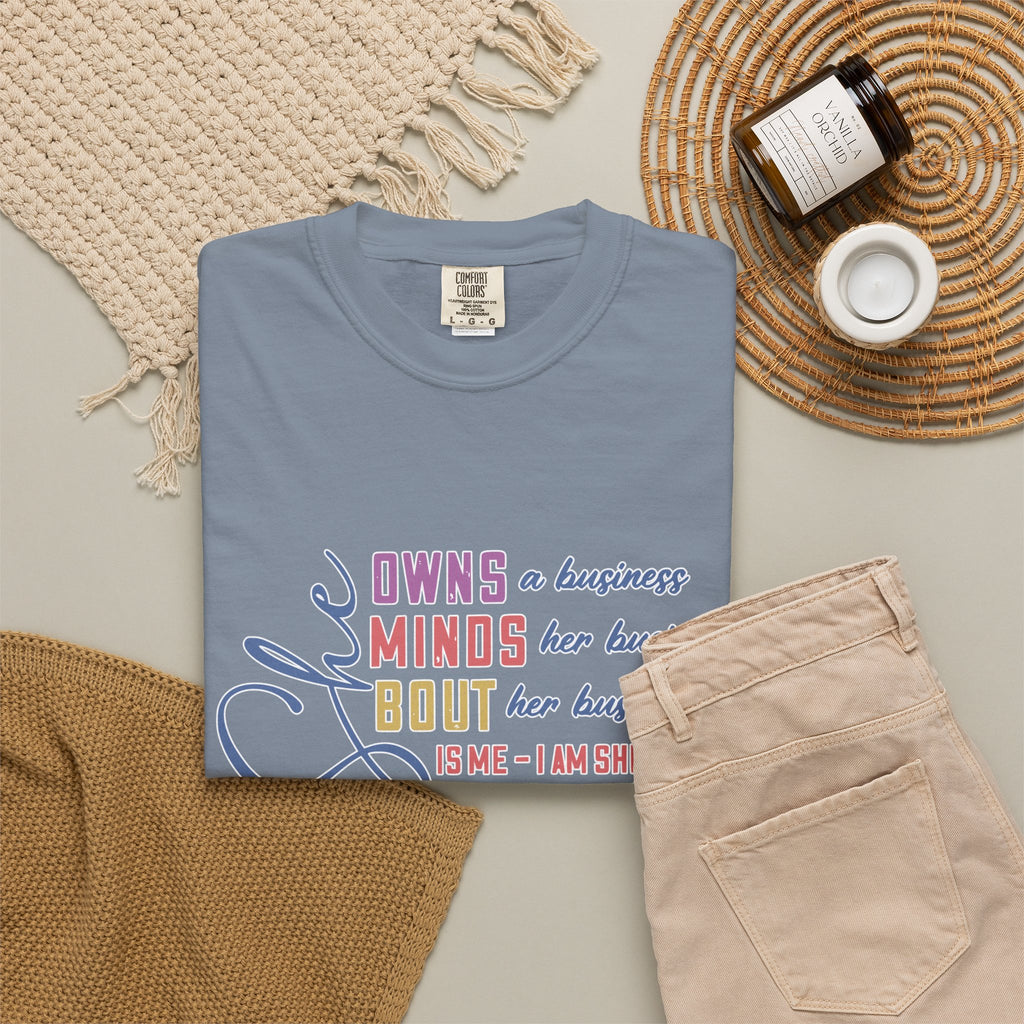 She Owns Minds T Textured-Shirt — Feminist Empowerment Tee