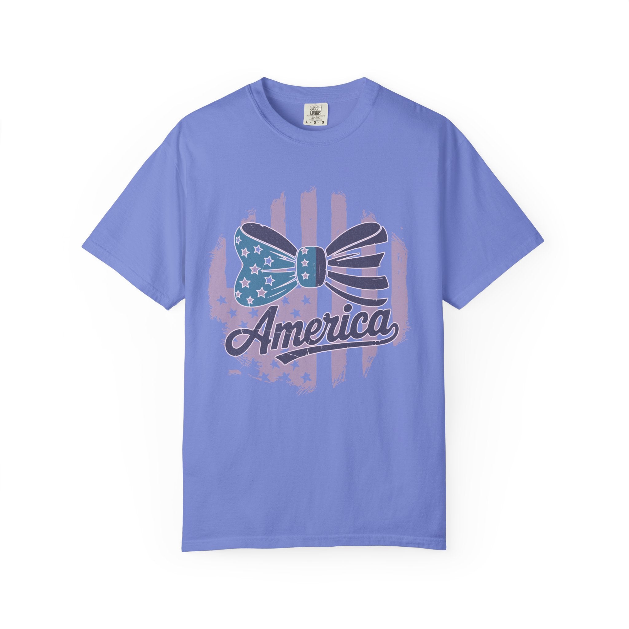 America Flag Bow Textured T-Shirt – Patriotic Floral USA Graphic Tee