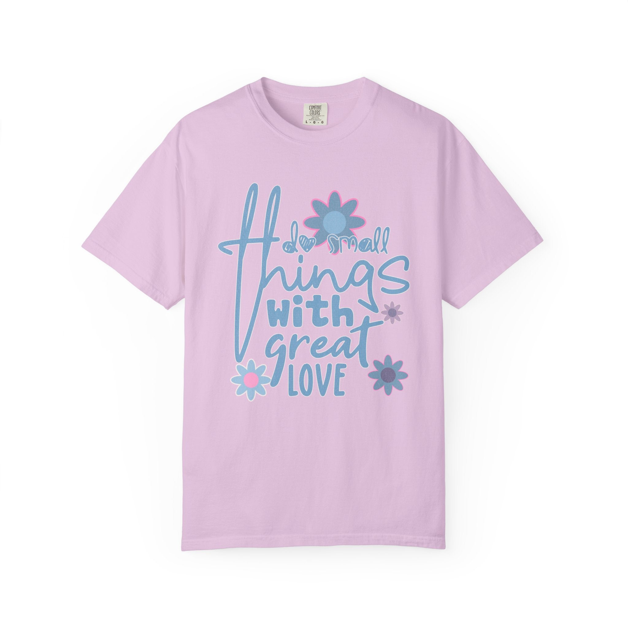 Textured Retro Great Love Graphic Tee