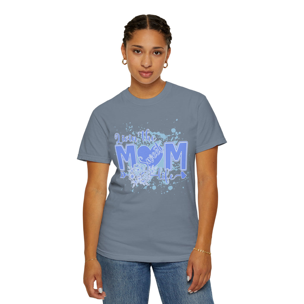 Mom Life T-Shirt - Livin' the Mom Life Graphic Tee