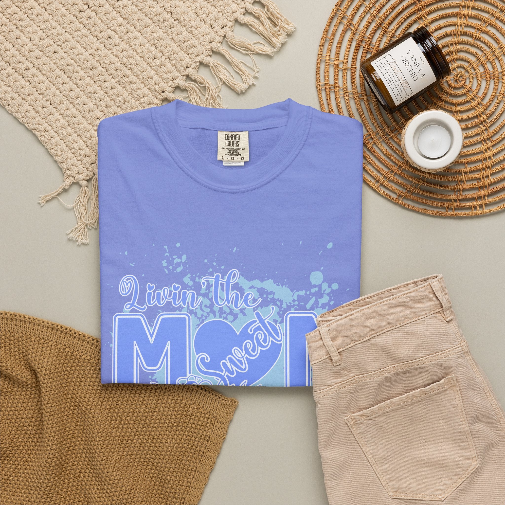Mom Life T-Shirt - Livin' the Mom Life Graphic Tee