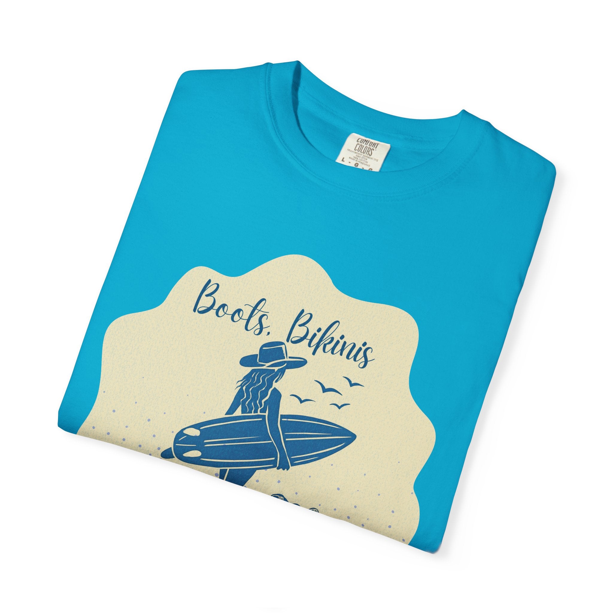 Textured Surf Vibes T-Shirt — 'Beach, Bikinis & Beach Days' Vintage Surf Graphic