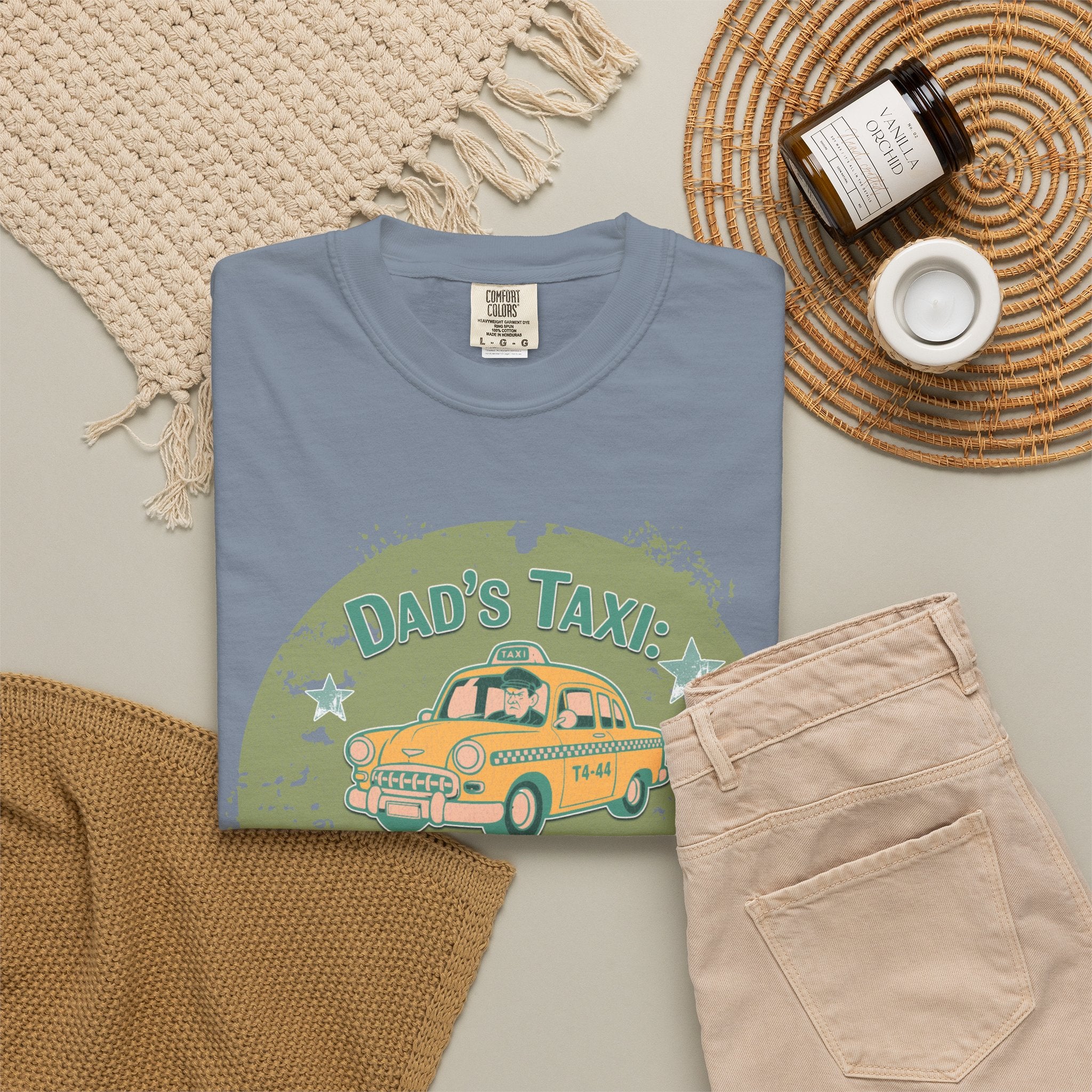 Textured Dad's Taxi Vintage Car T-Shirt