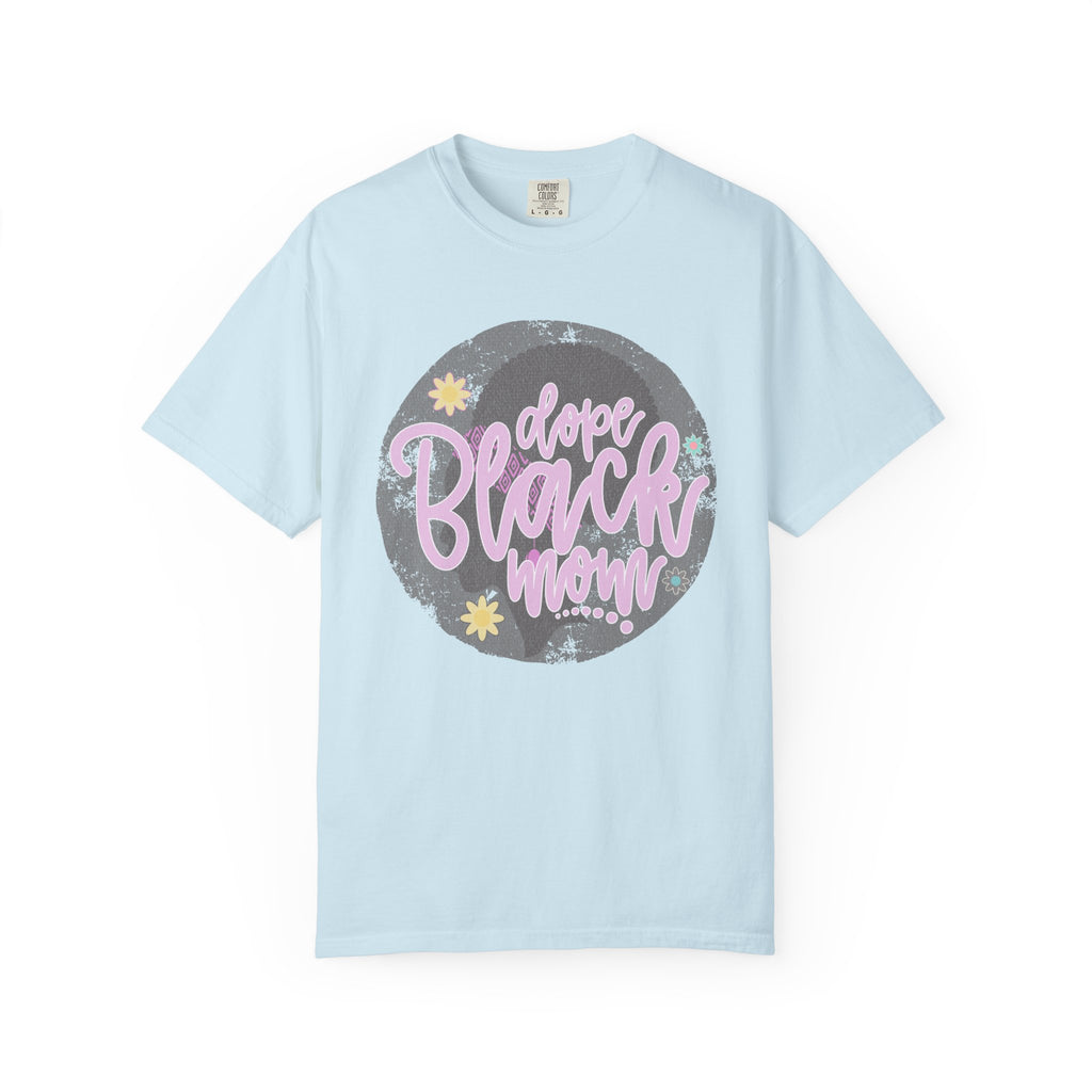 Dope Black Mom Textured  T-Shirt — Retro Script Graphic Tee for Proud Moms