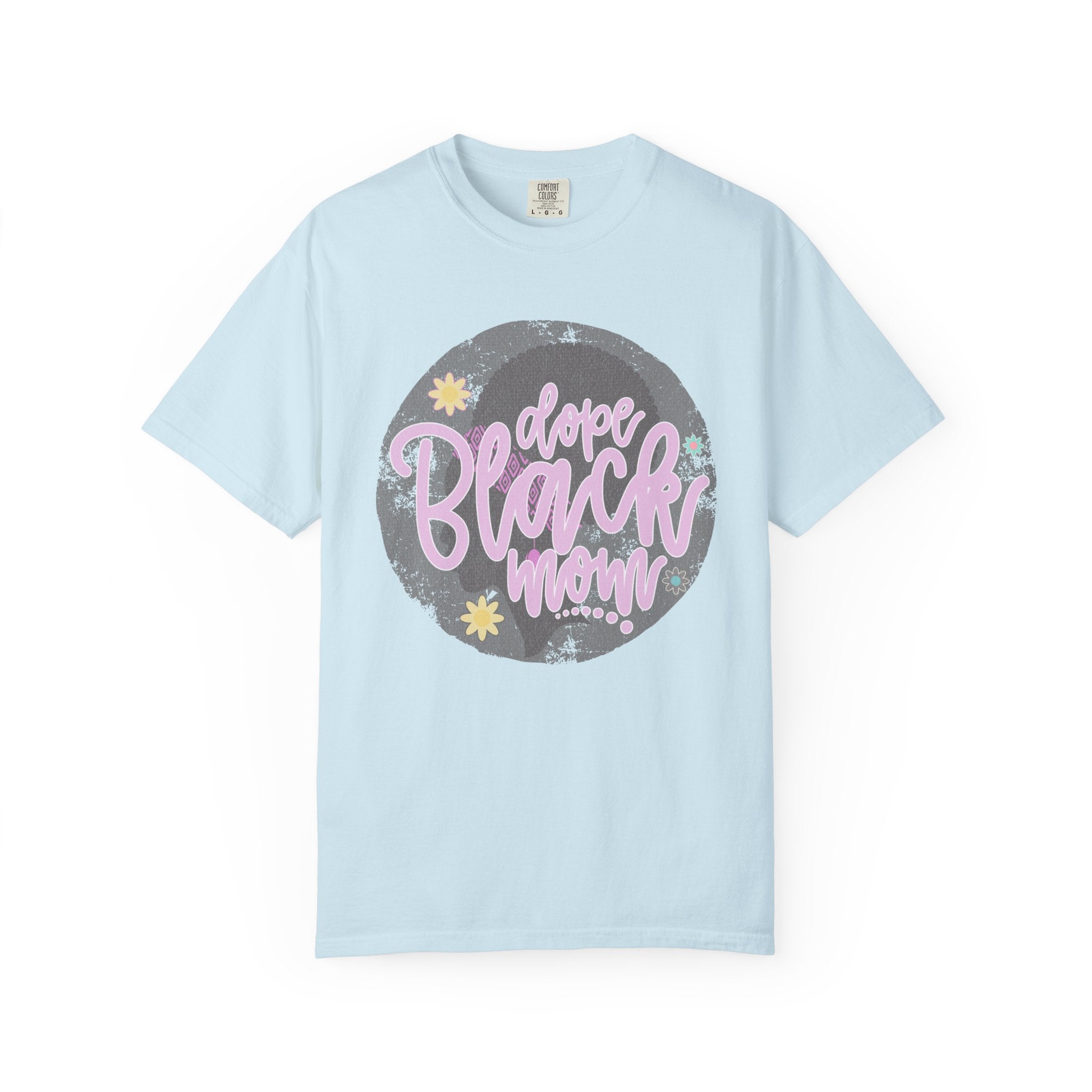 Dope Black Mom Textured  T-Shirt — Retro Script Graphic Tee for Proud Moms
