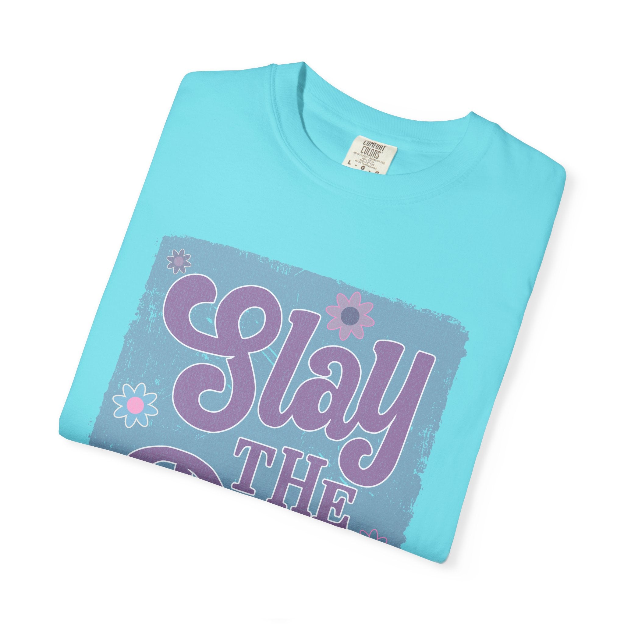 Textured Slay the Day Graphic T-Shirt — Retro Pastel Motivation Tee