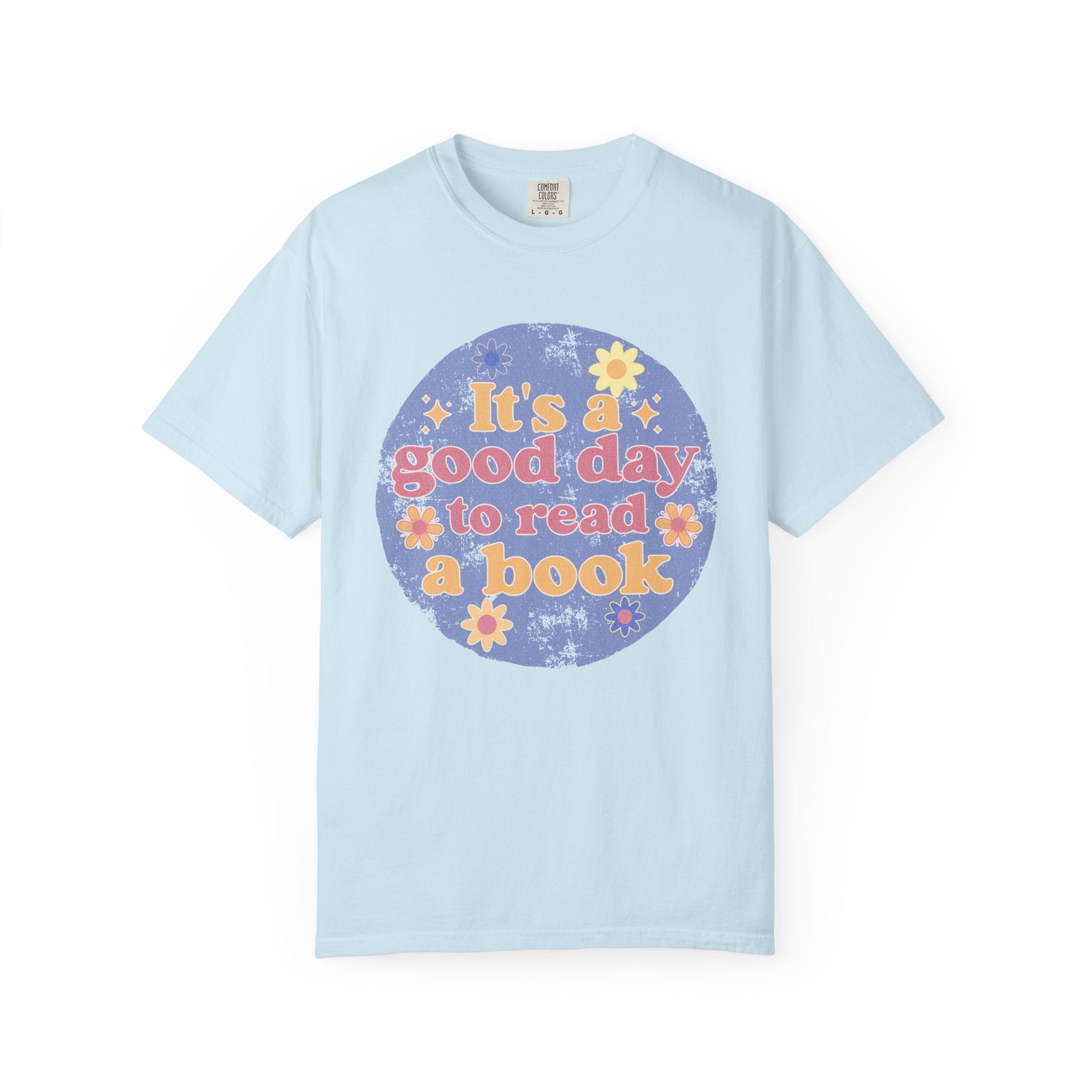 It's a Good Day to Read a Book Textured T-Shirt