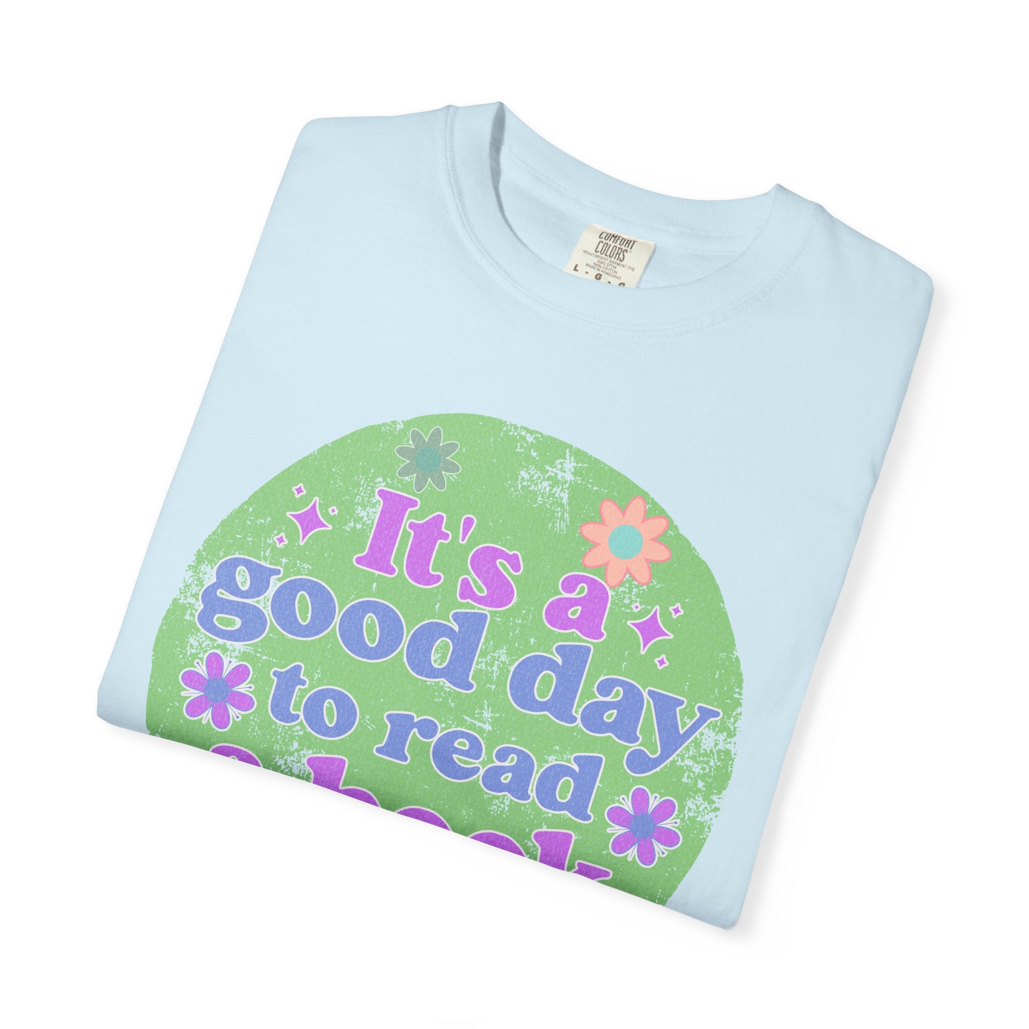 It's a Good Day to Read a Book Textured T-Shirt