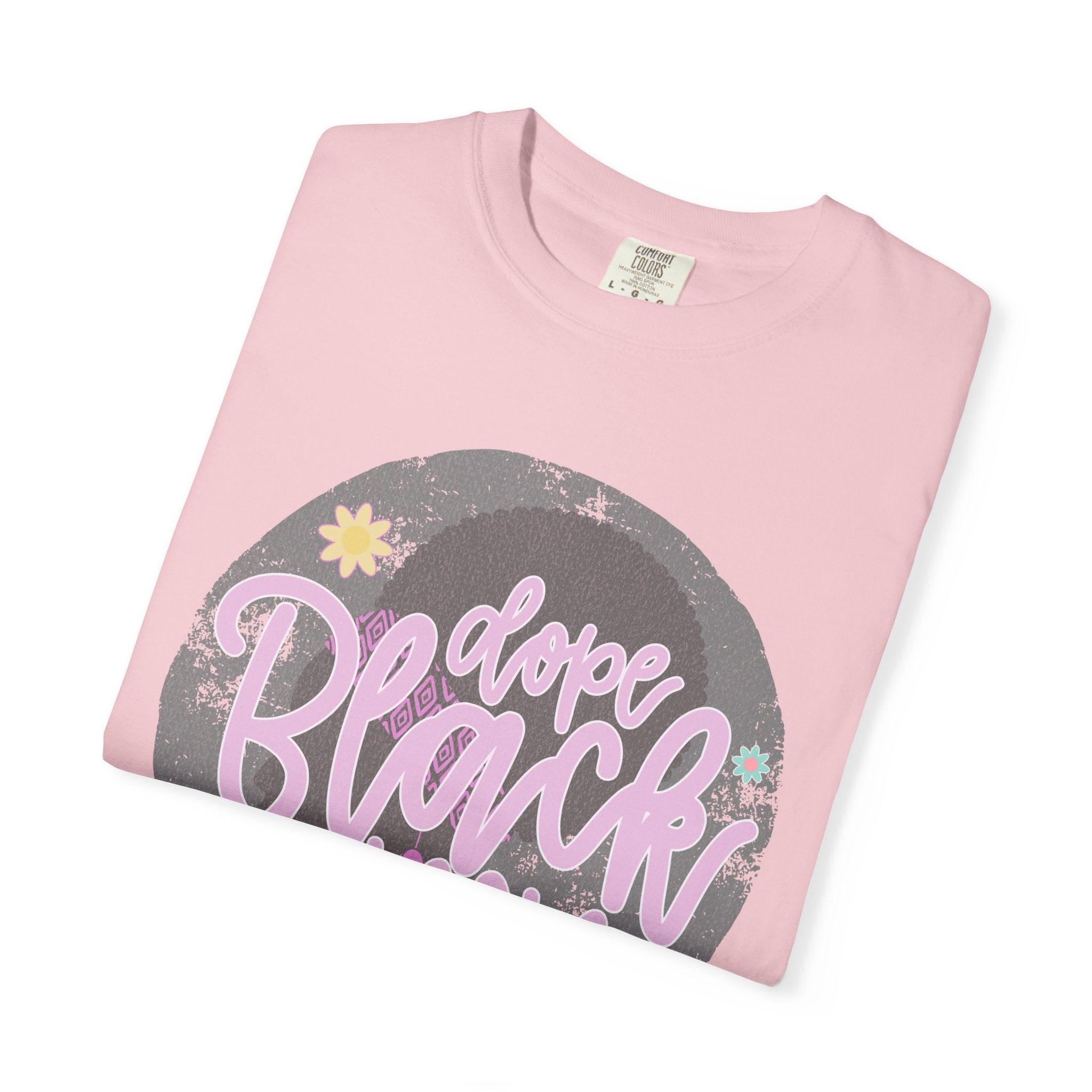 Dope Black Mom Textured  T-Shirt — Retro Script Graphic Tee for Proud Moms